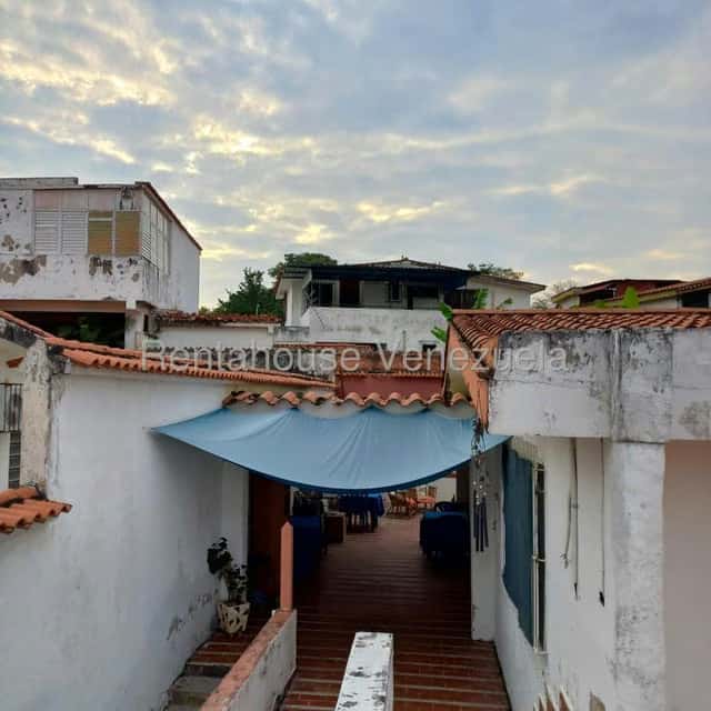 View 10