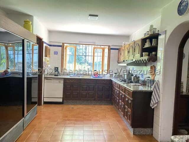 View 32