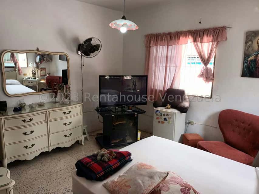 View 28