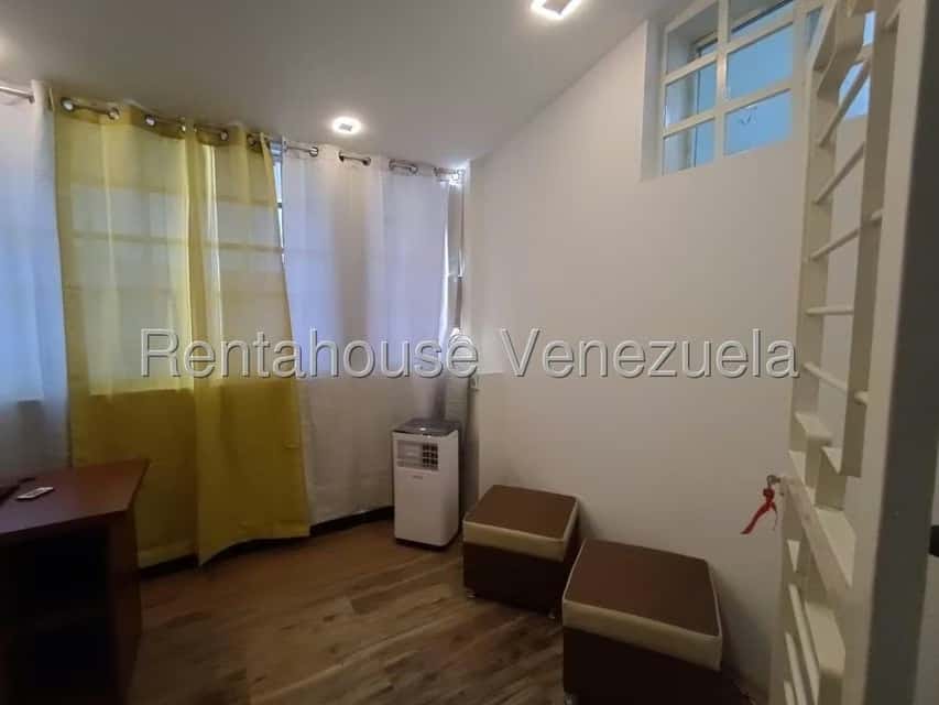 View 25