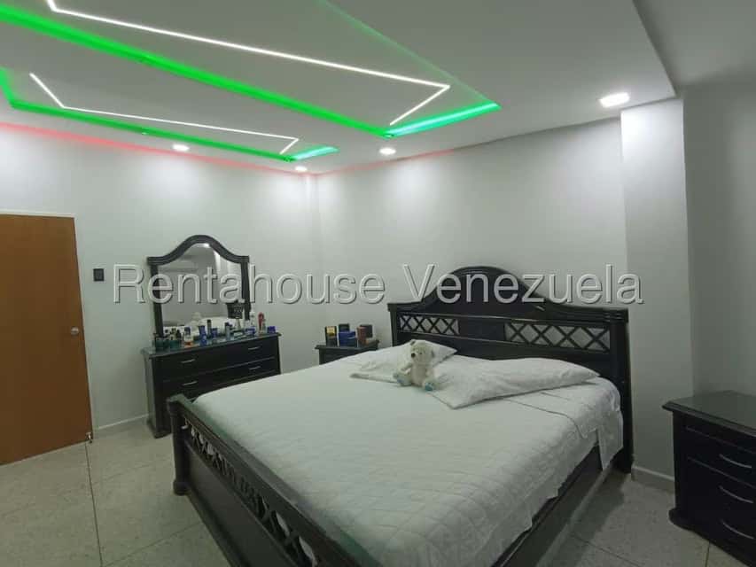 View 28