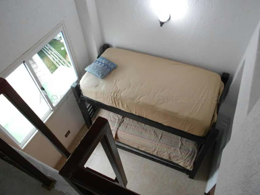 Vista 24