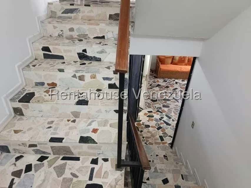 View 28
