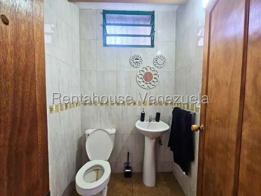 View 25