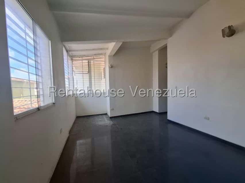 Vista 16