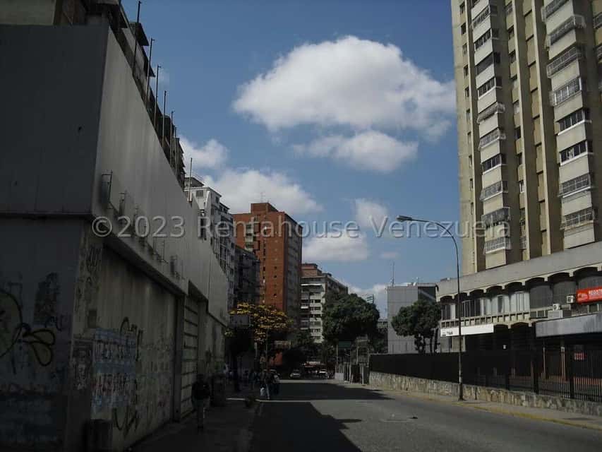 Vista 24