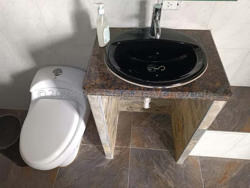 Vista 61