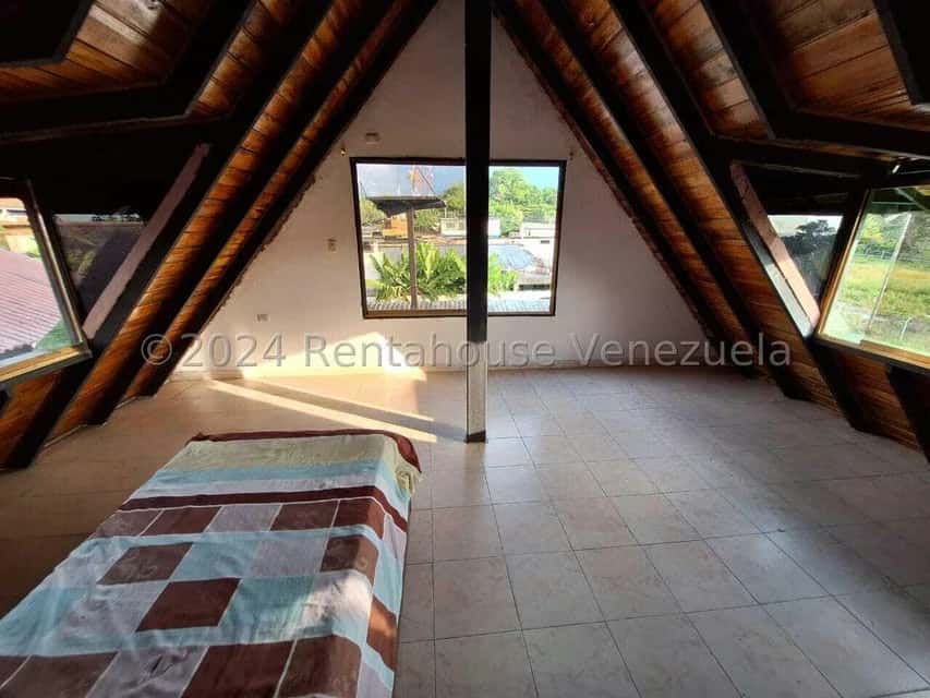 View 32