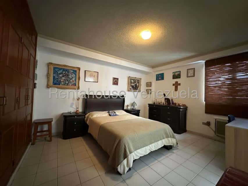 View 25