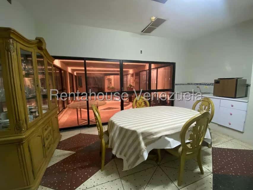 View 25
