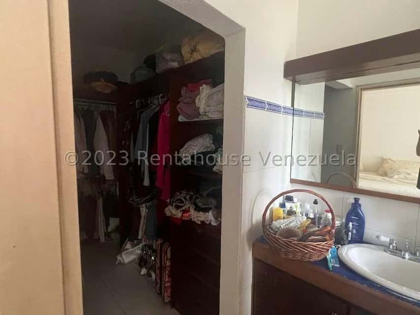 View 24