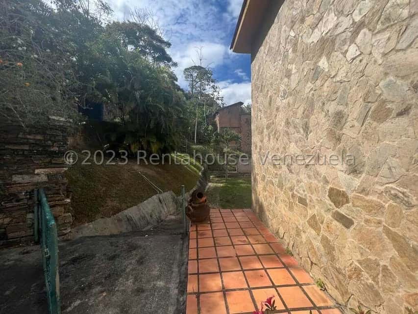 View 33