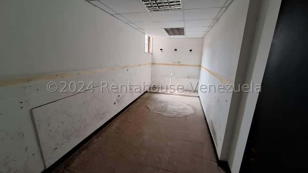 View 25