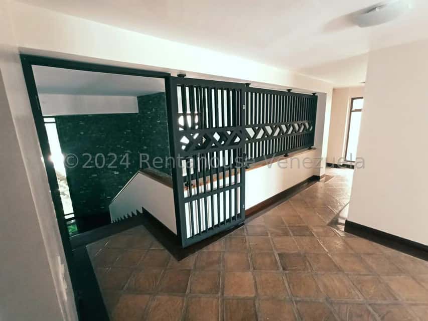 View 25
