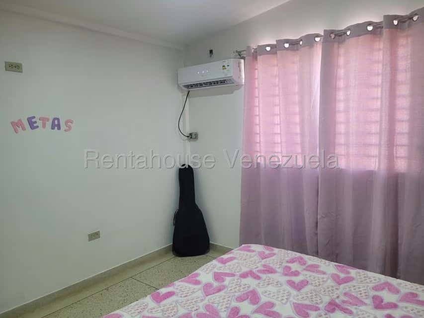 View 22