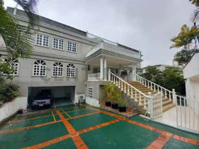 View 1