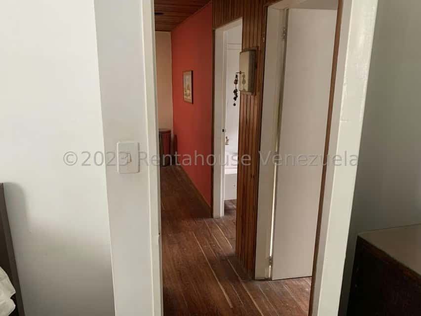 View 32