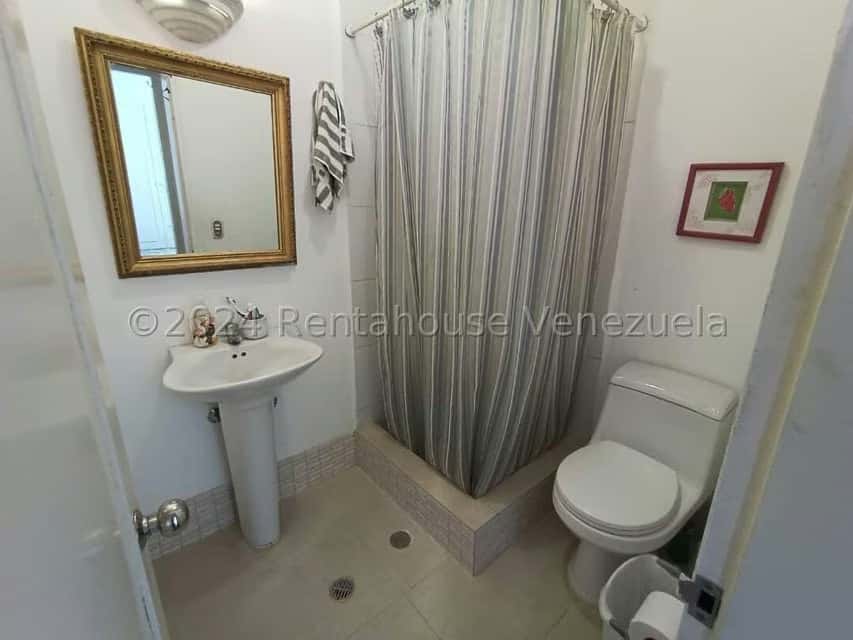 View 25