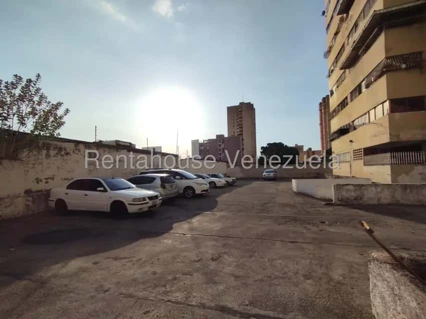 View 32