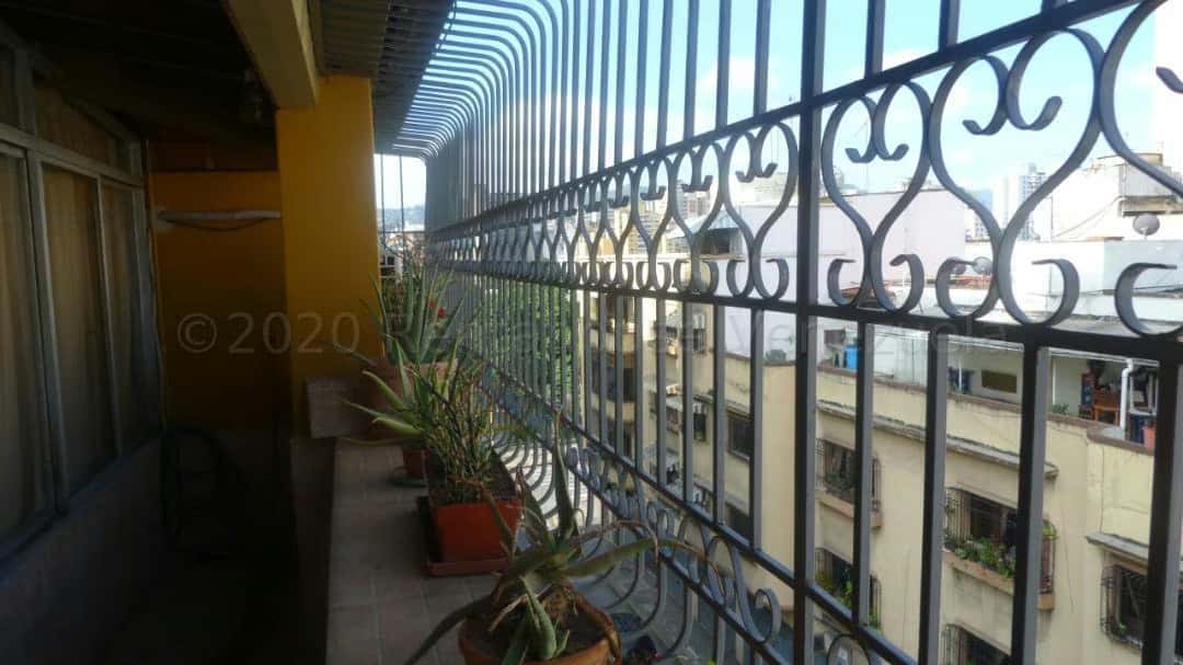 View 32
