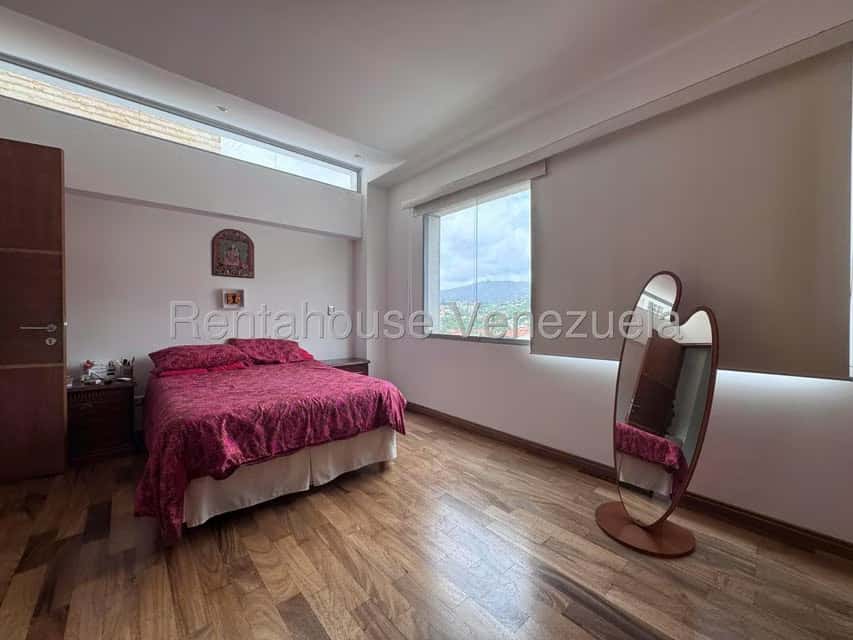 View 25
