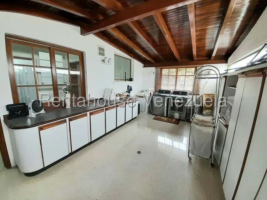 View 25