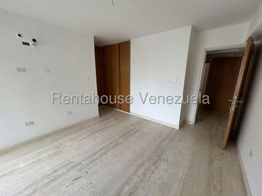 View 25