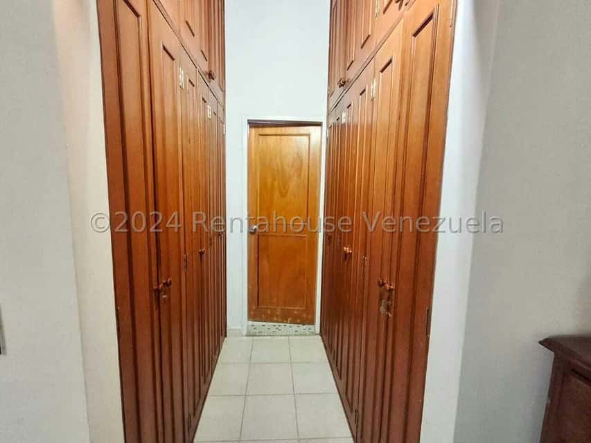 View 24