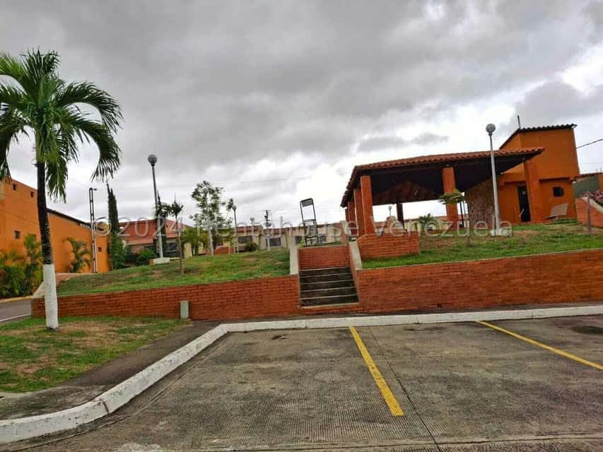 View 32