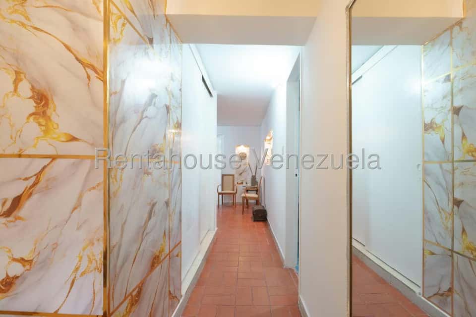 View 23
