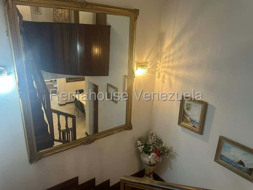 View 25