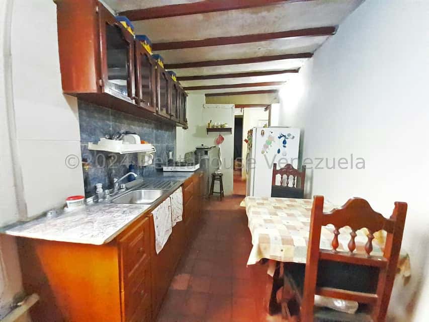 View 24
