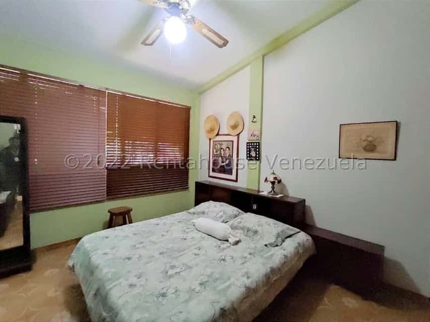 View 24