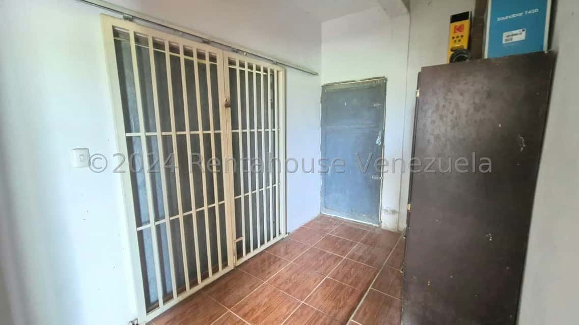 View 25