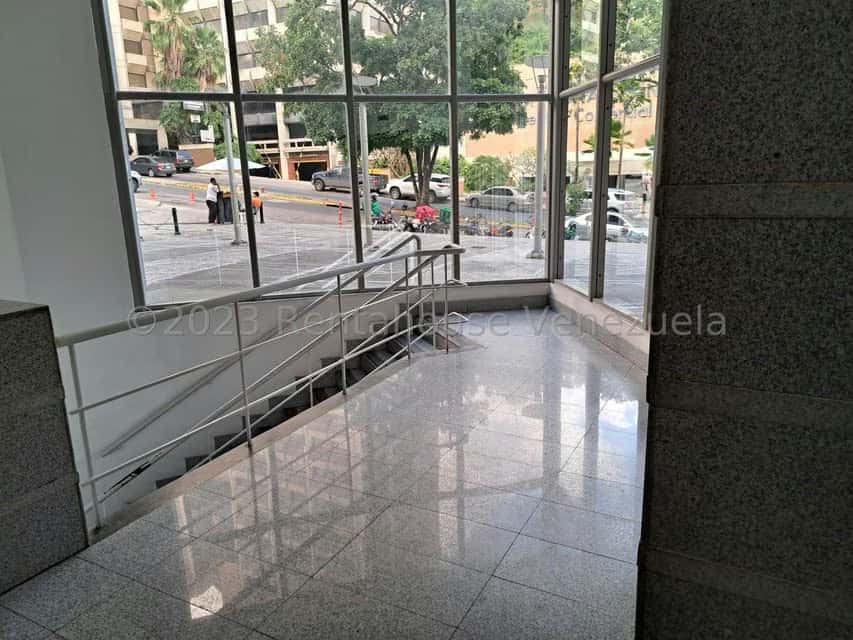 Vista 16
