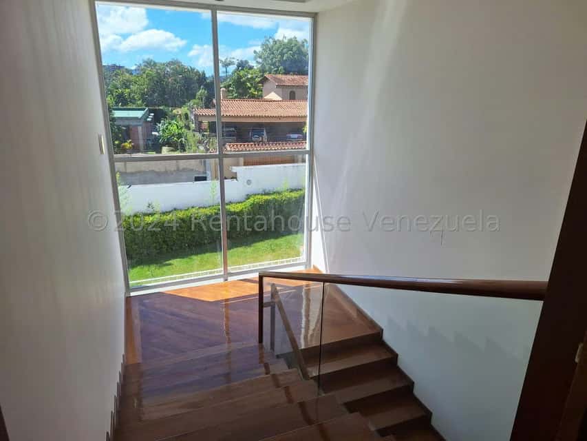 View 19