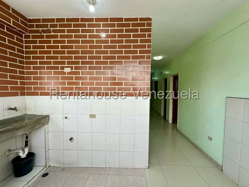 View 28