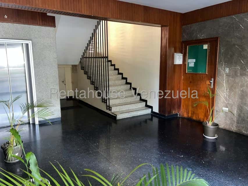 View 25