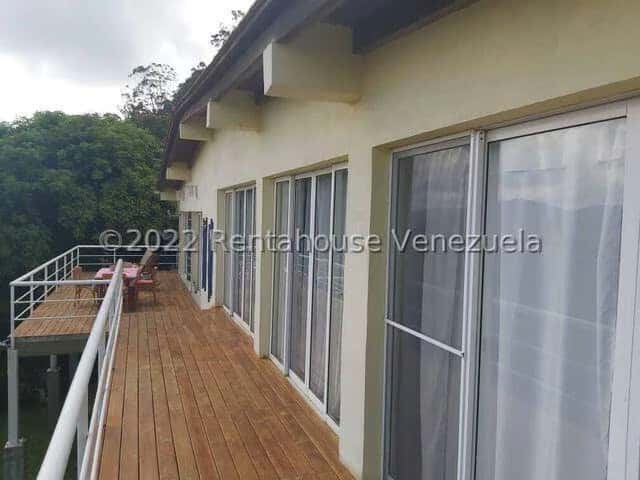 View 32