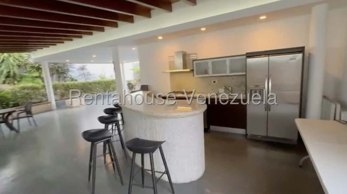 View 16