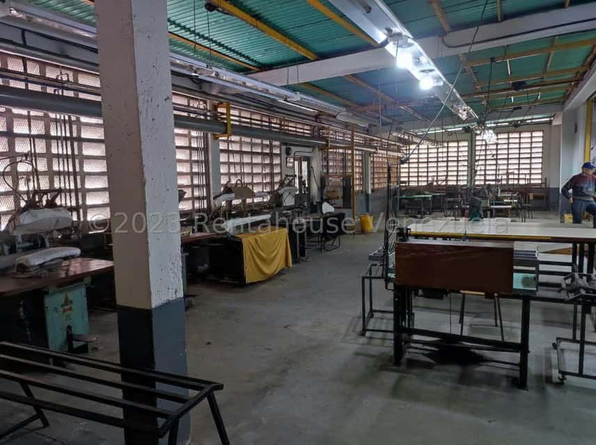 View 25