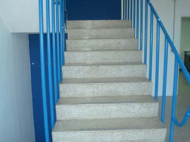 View 25
