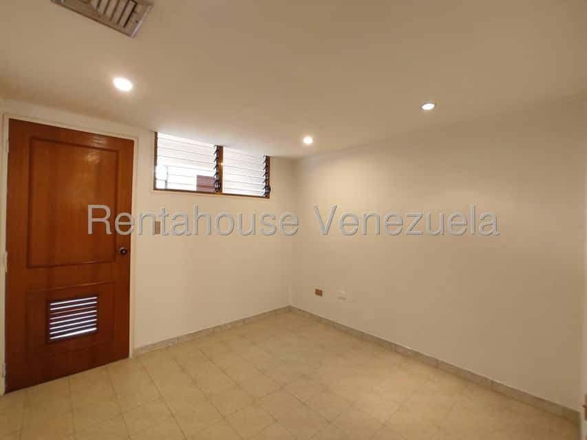 Vista 24