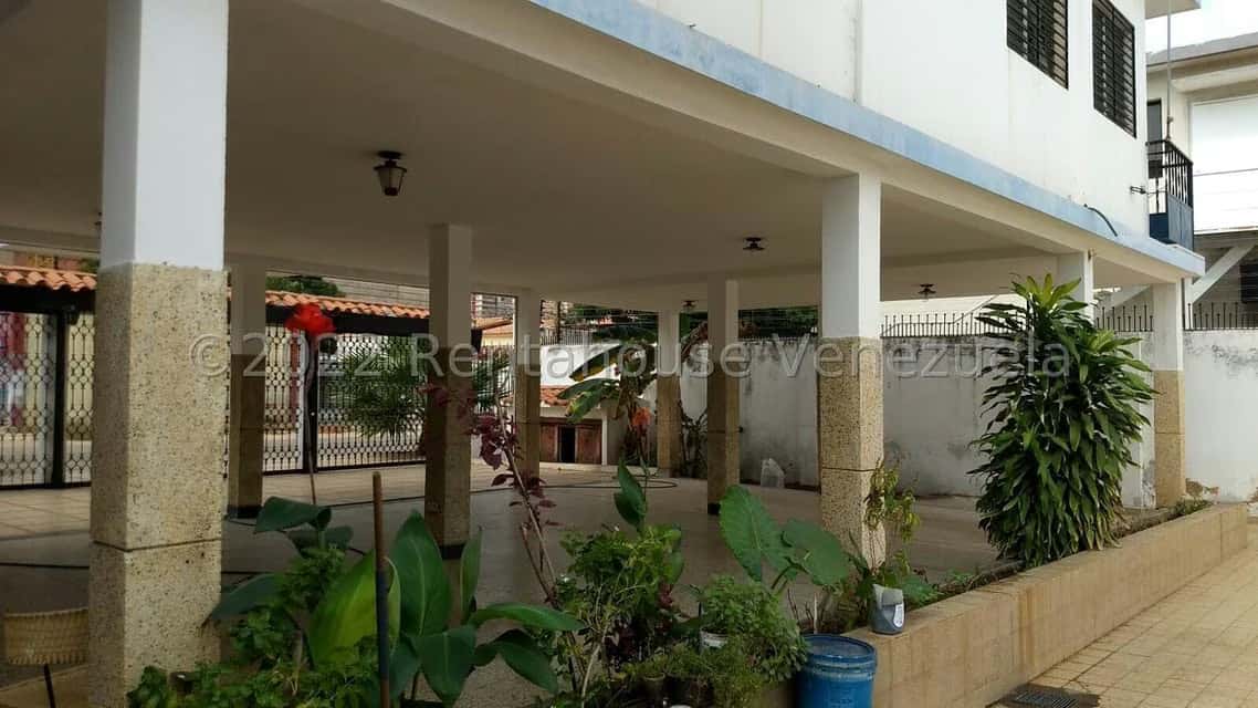 View 19