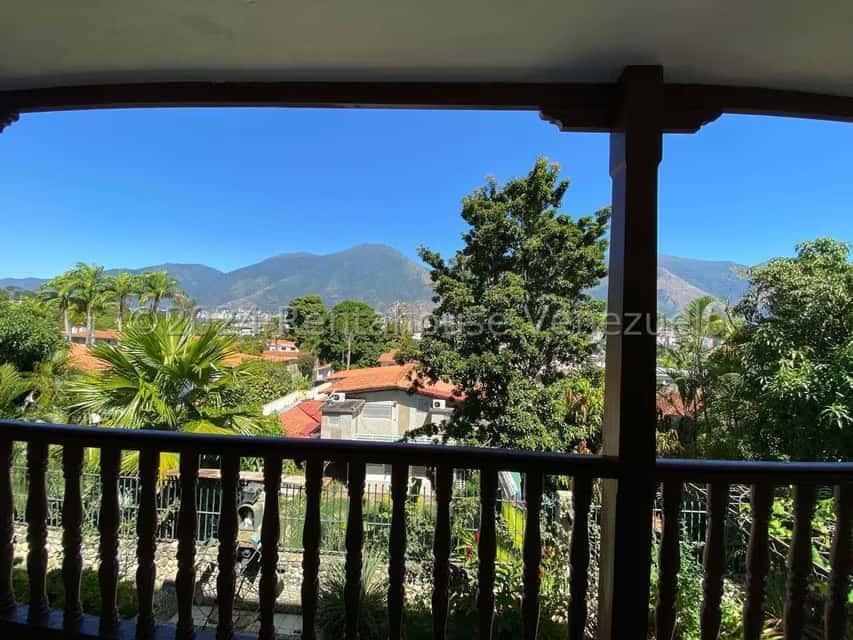 View 16