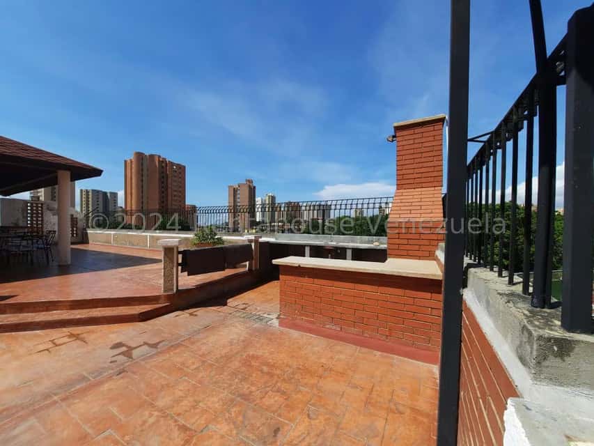 View 25