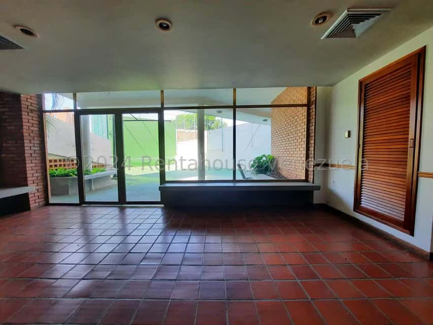 View 28
