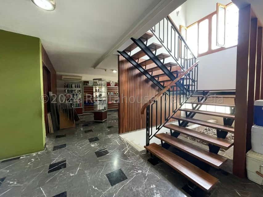 View 9
