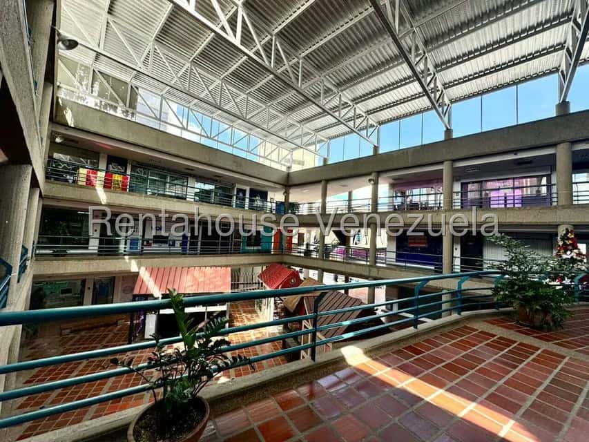 View 16