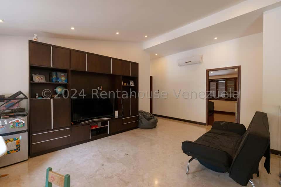 View 24